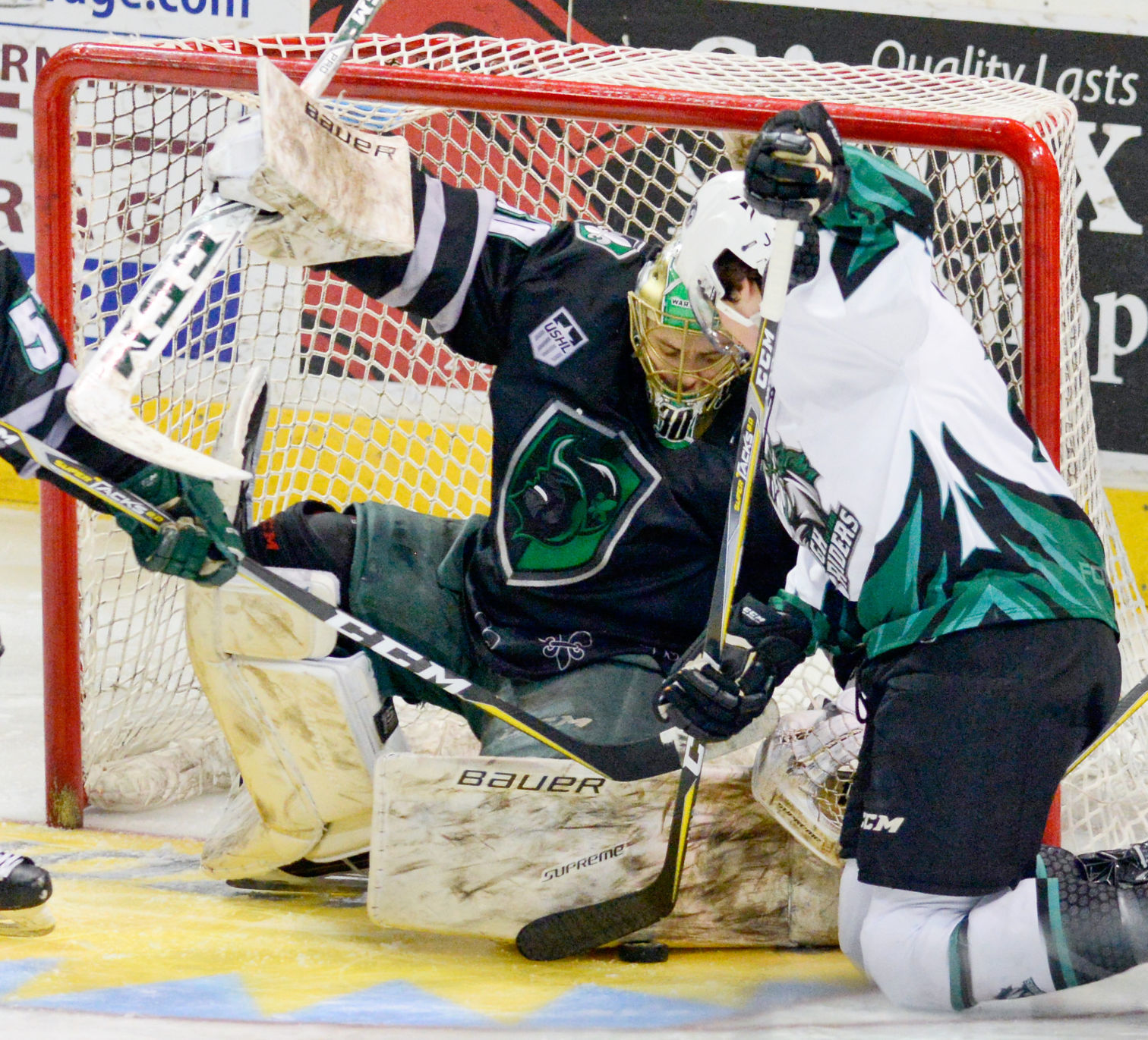 Hockey Cedar Rapids at Musketeers